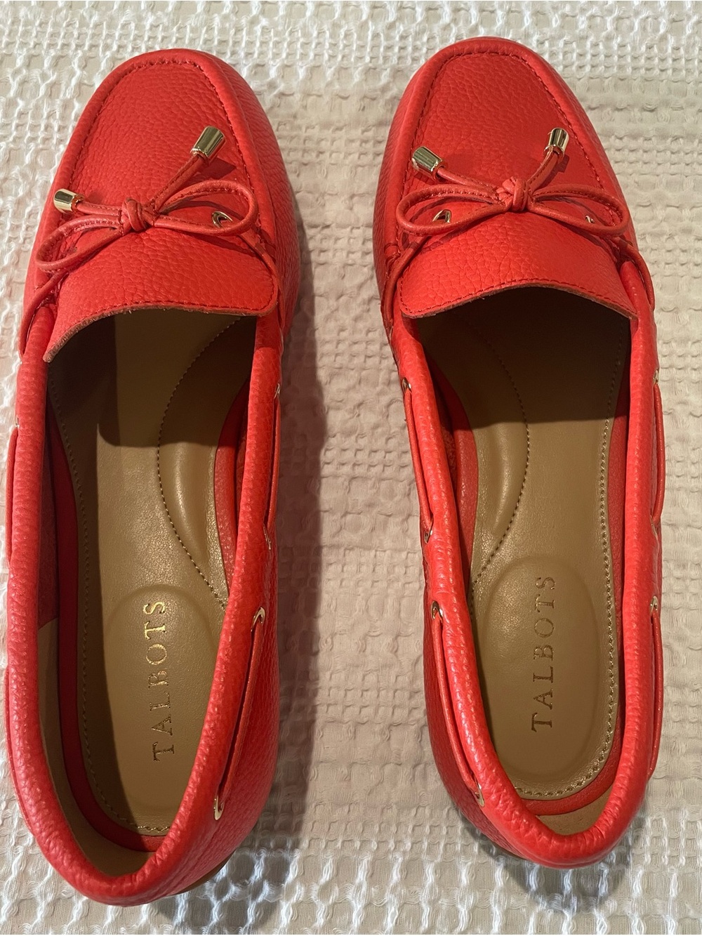Talbots Coral Red Pebbled Leather Loafers with Bow